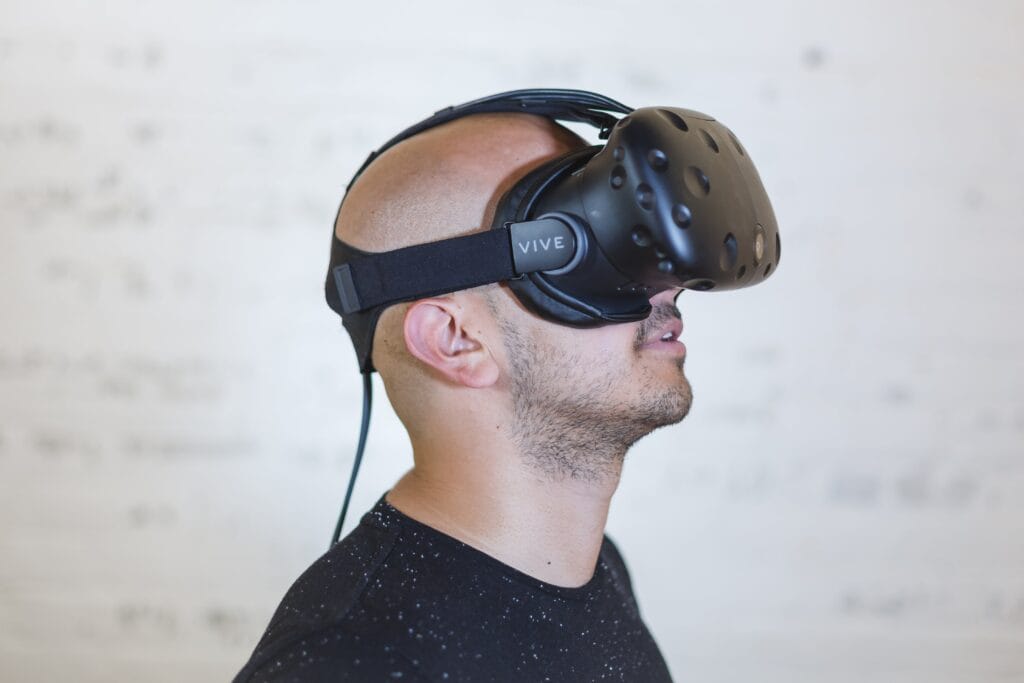 virtual-reality-headset